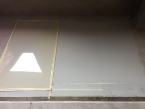 Sự khác nhau giữa thi công sơn sàn epoxy hệ lăn rulo và sơn epoxy tự san phẳng